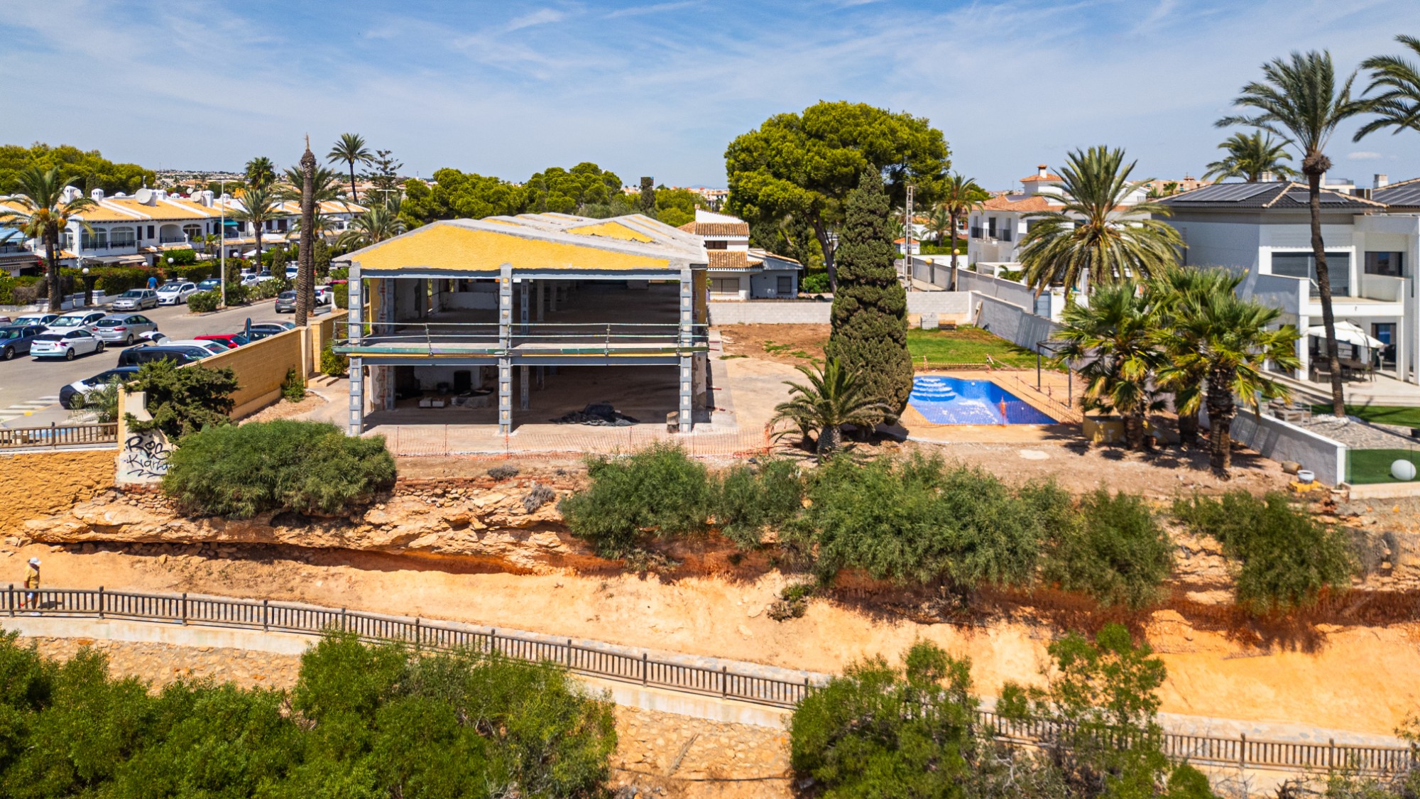 Kitchen in villa for sale in Cabo Roig
