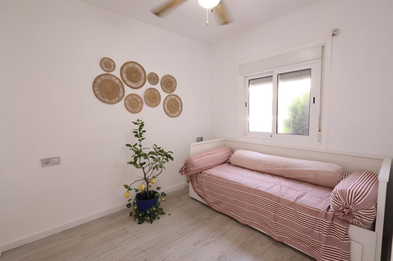 Exterior view in bungalow for sale in Torrevieja