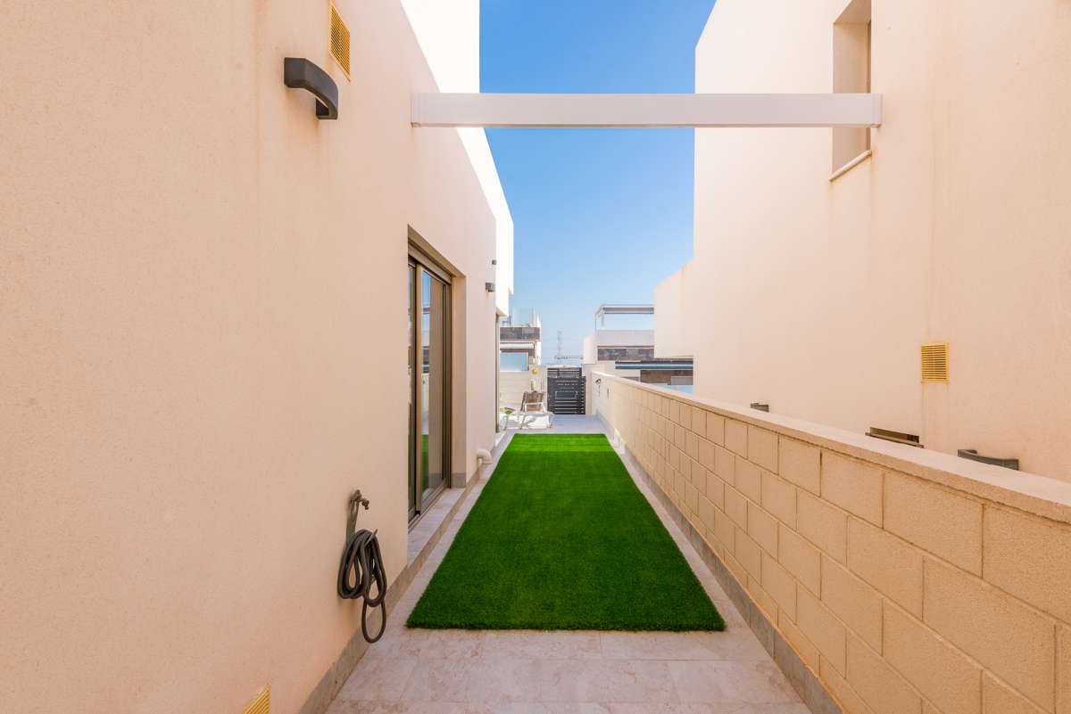 Master bedroom in villa for sale in Orihuela Costa