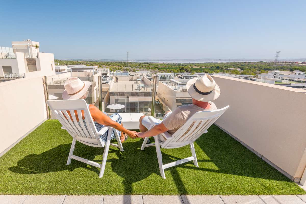 Master bedroom in villa for sale in Orihuela Costa