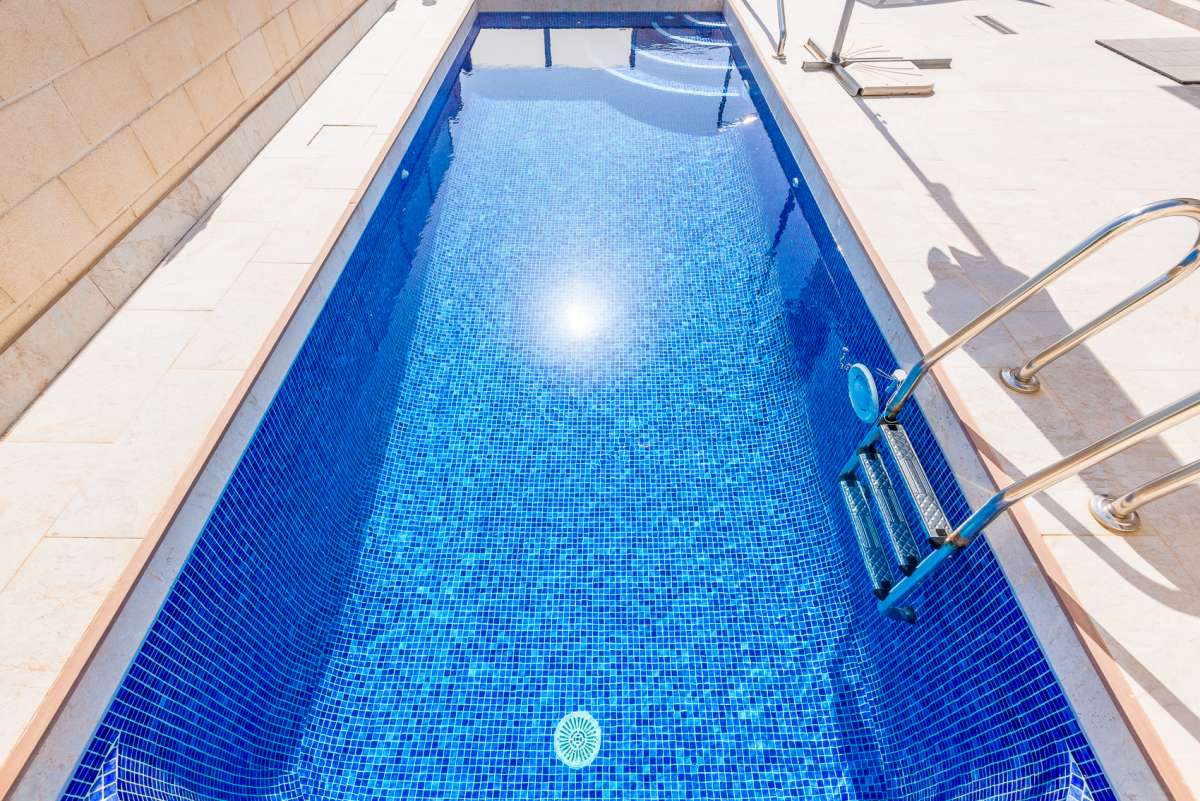 Terrace in villa for sale in Orihuela Costa