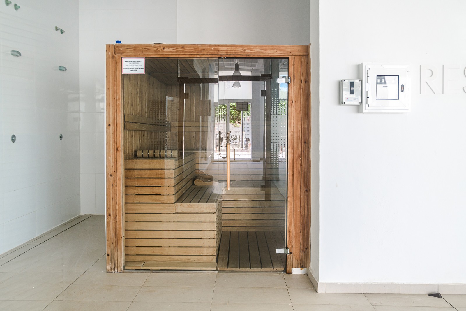 Bedroom in apartment for sale in Guardamar del Segura