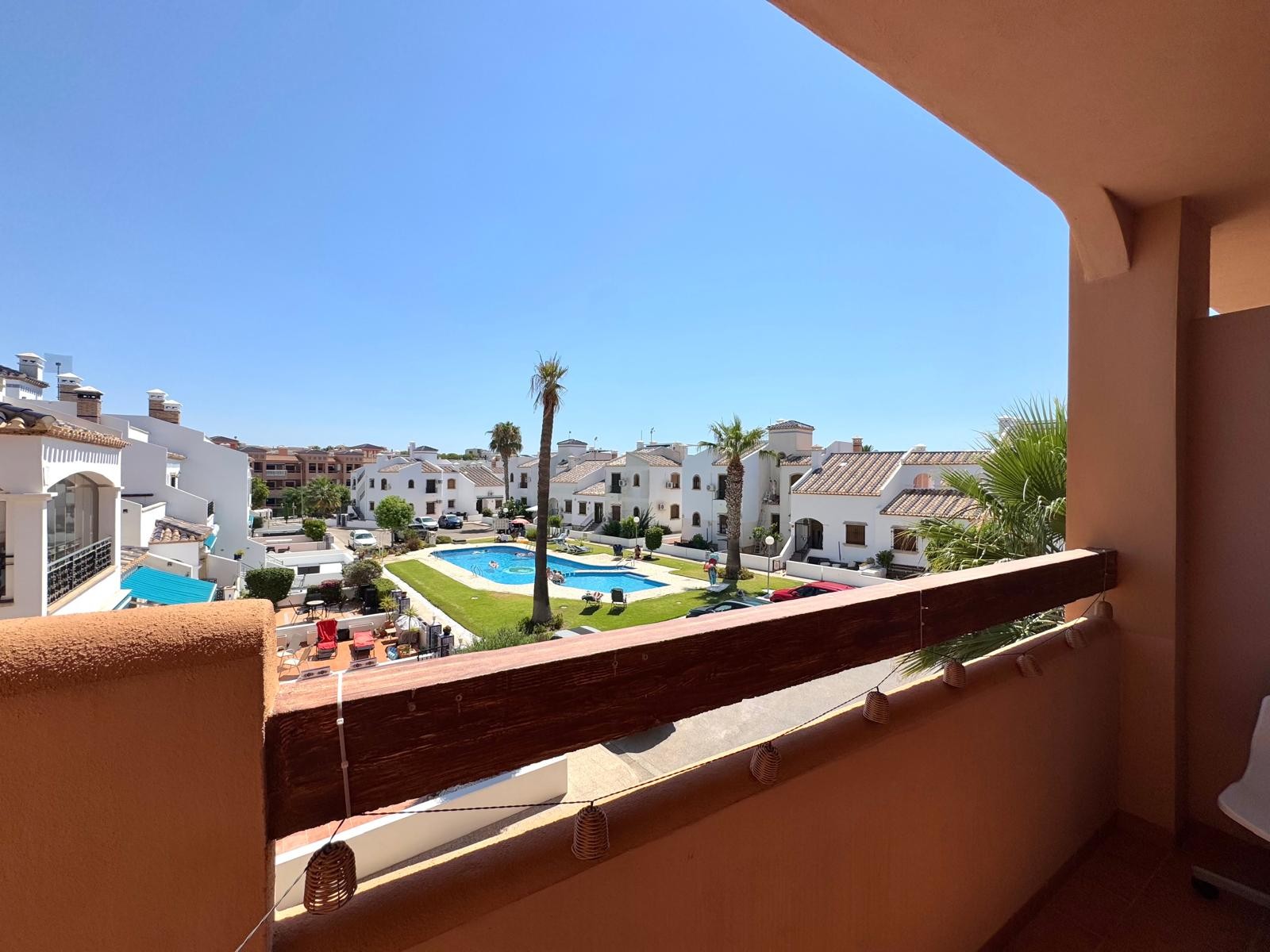 Stílhrein íbúð með 2 svefnhermum við Villamartín Golf – Óviðjafnanlegur lífsháttur á Costa Blanca