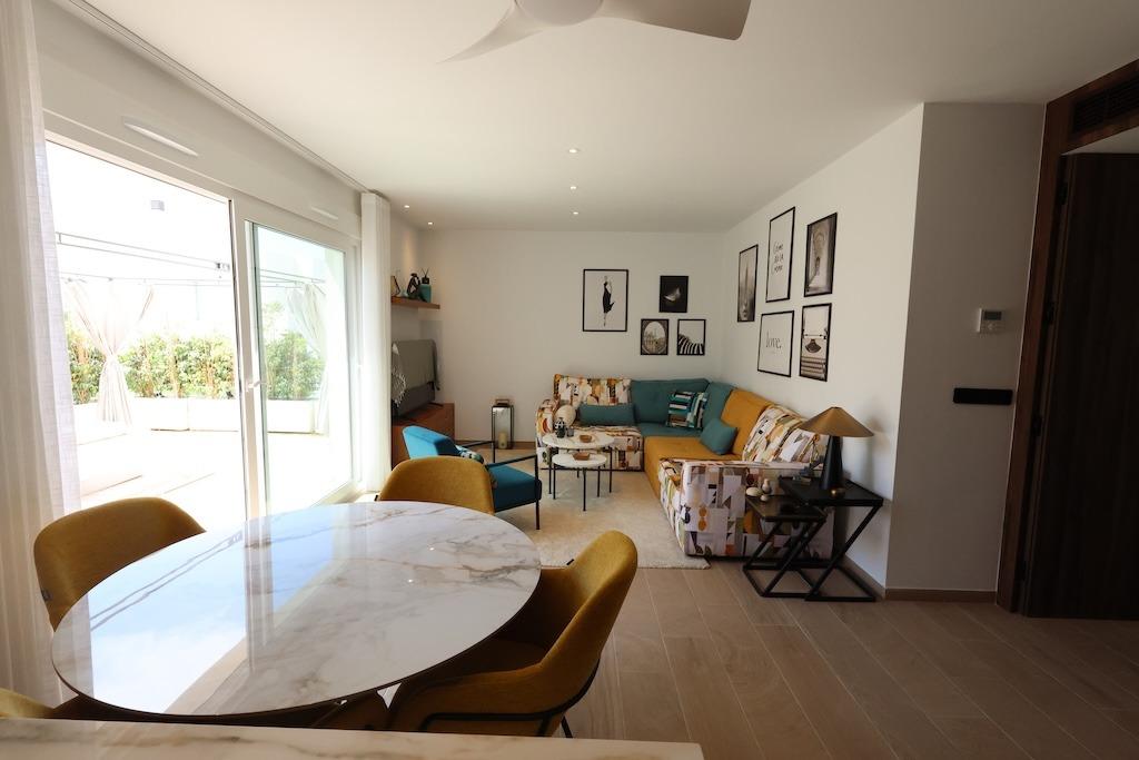 Bedroom in penthouse for sale in Algorfa