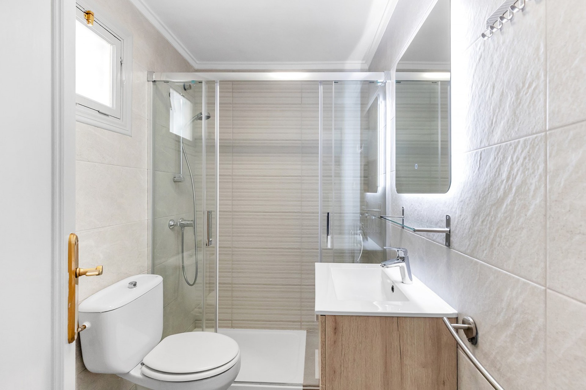 Kitchen in apartment for sale in La Mata