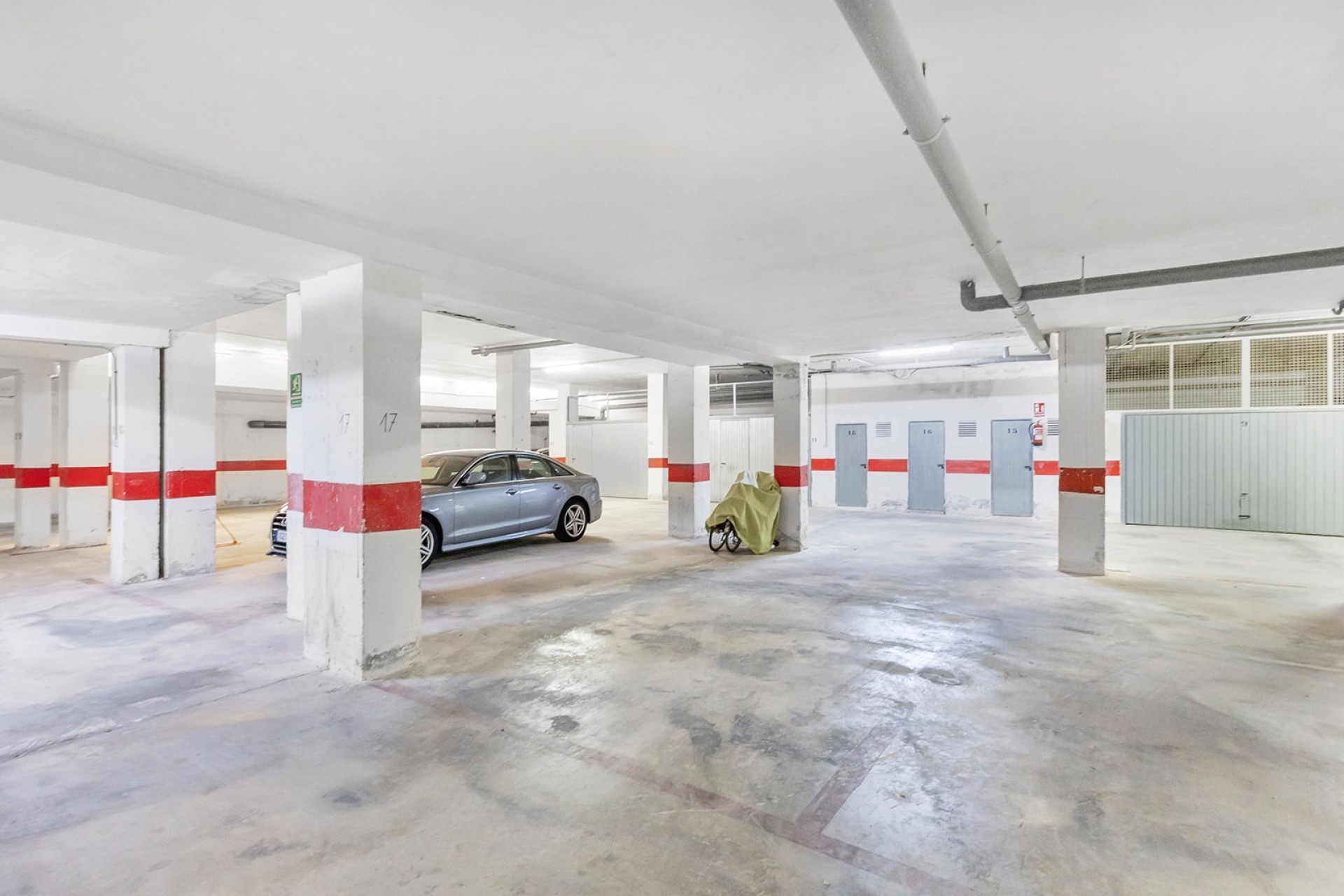 Dining area in apartment for sale in La Mata