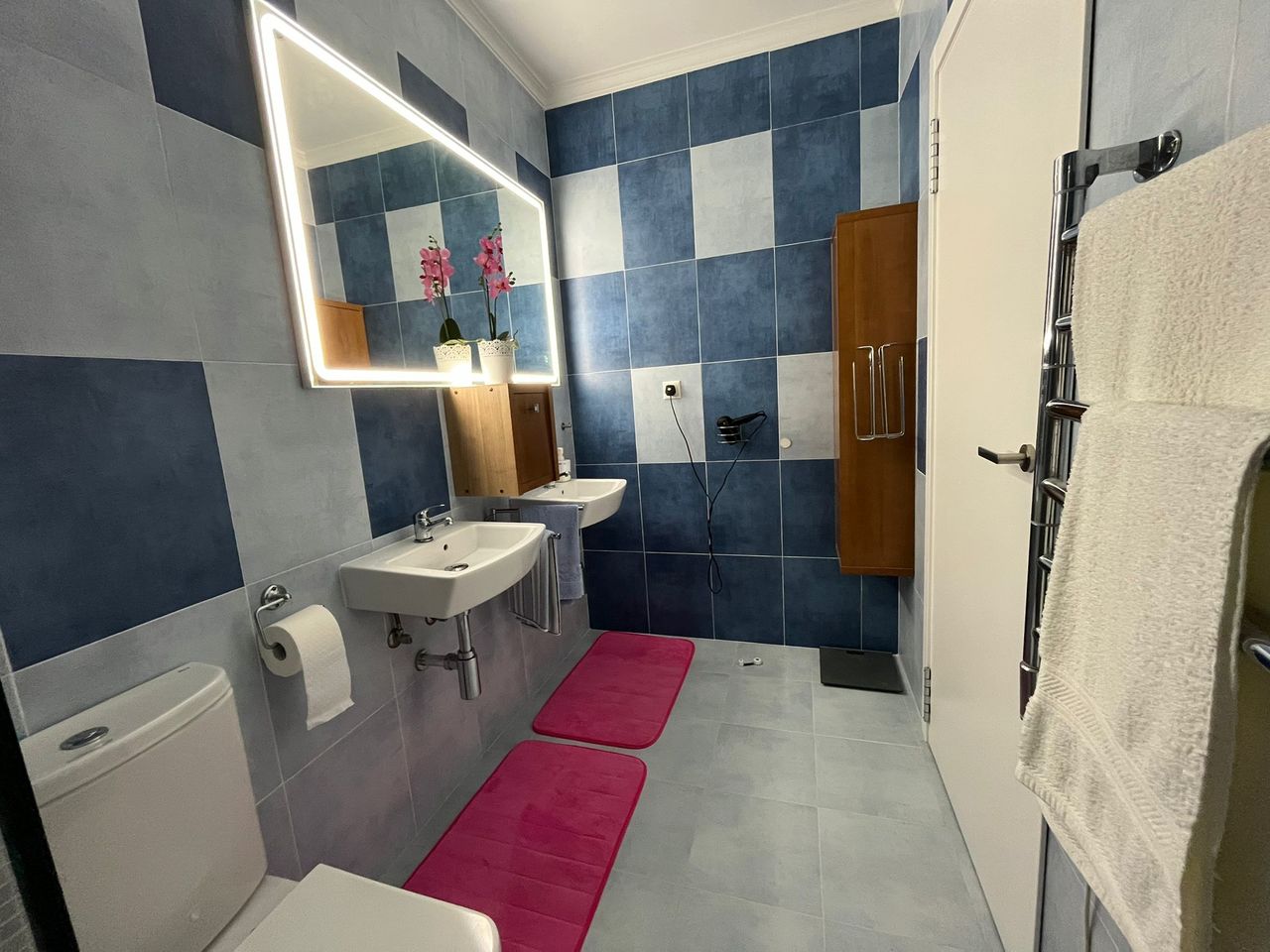Pool area in villa for sale in Torre Pacheco