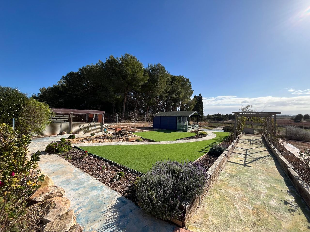 Pool area in villa for sale in Torre Pacheco