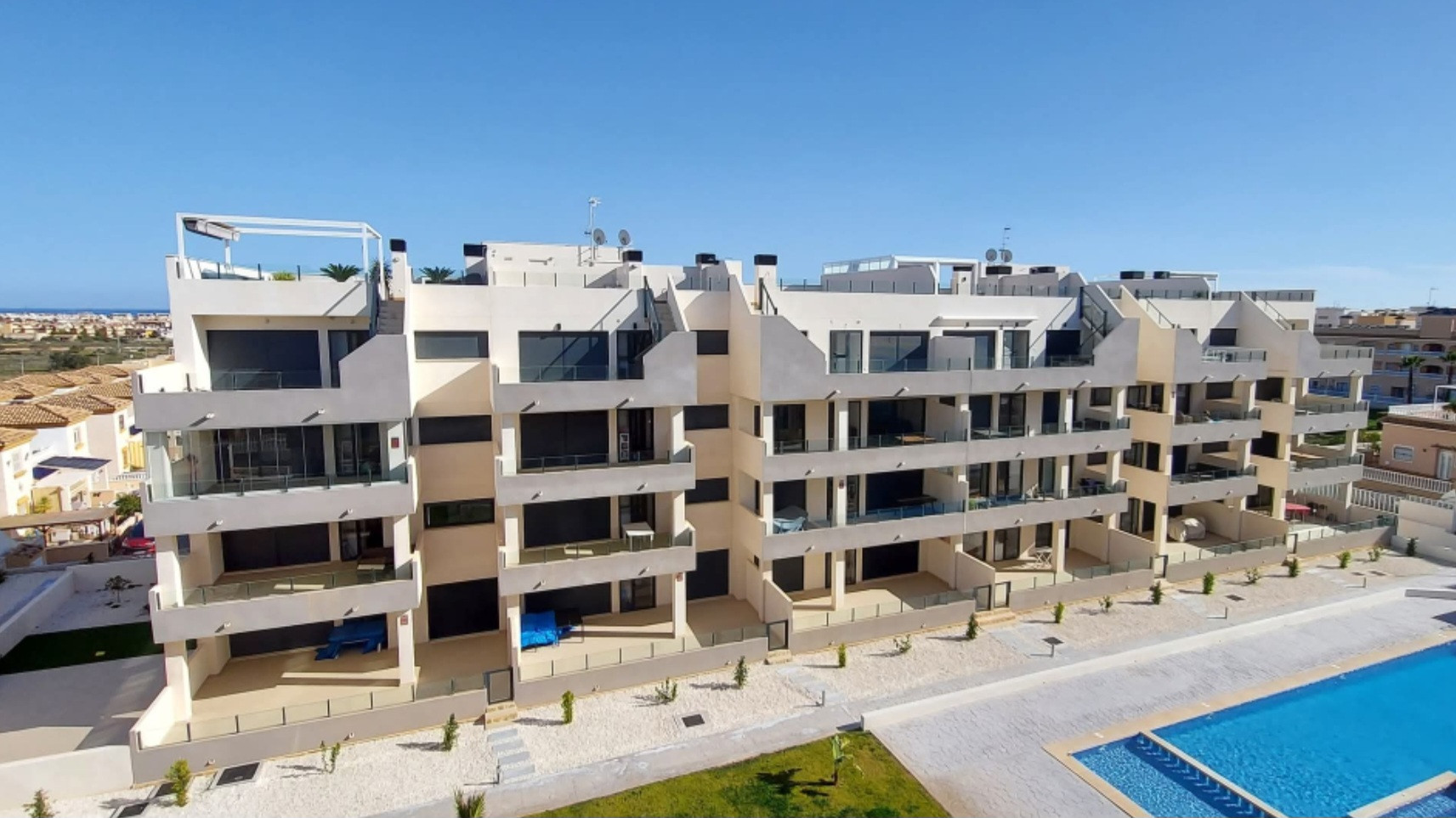 Master bedroom in apartment for sale in Villamartin