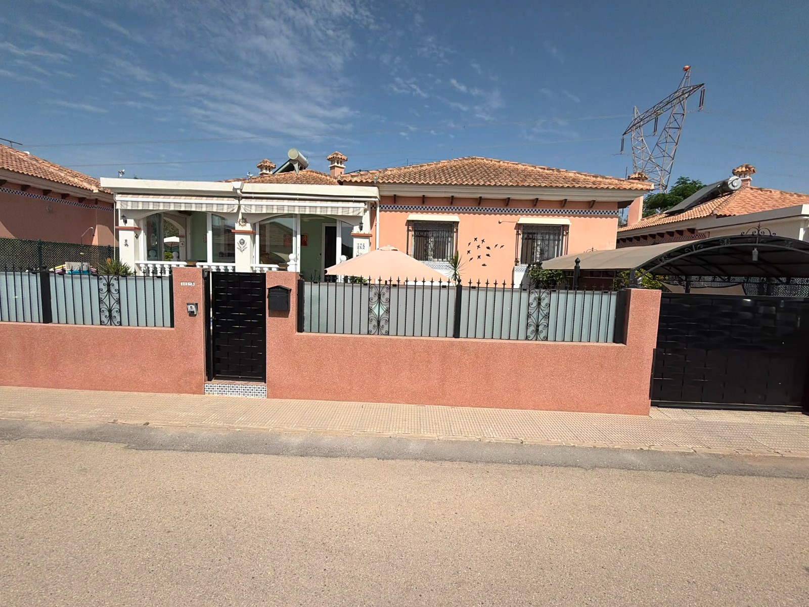 Exterior view in villa for sale in Los Montesinos