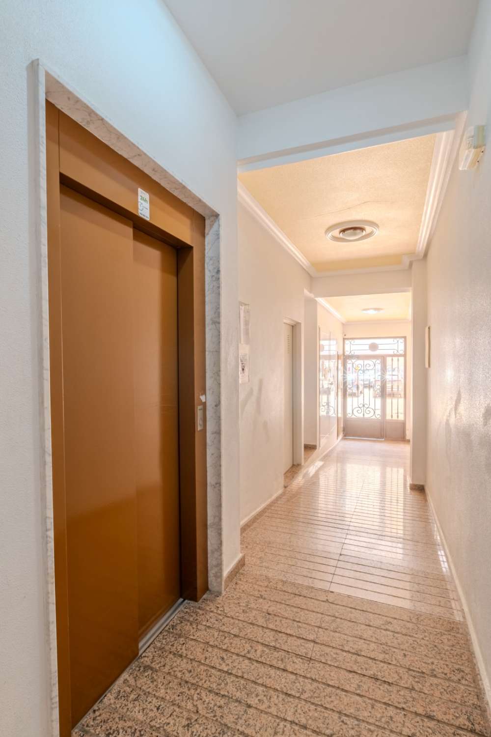 Bathroom in apartment for sale in Torrevieja