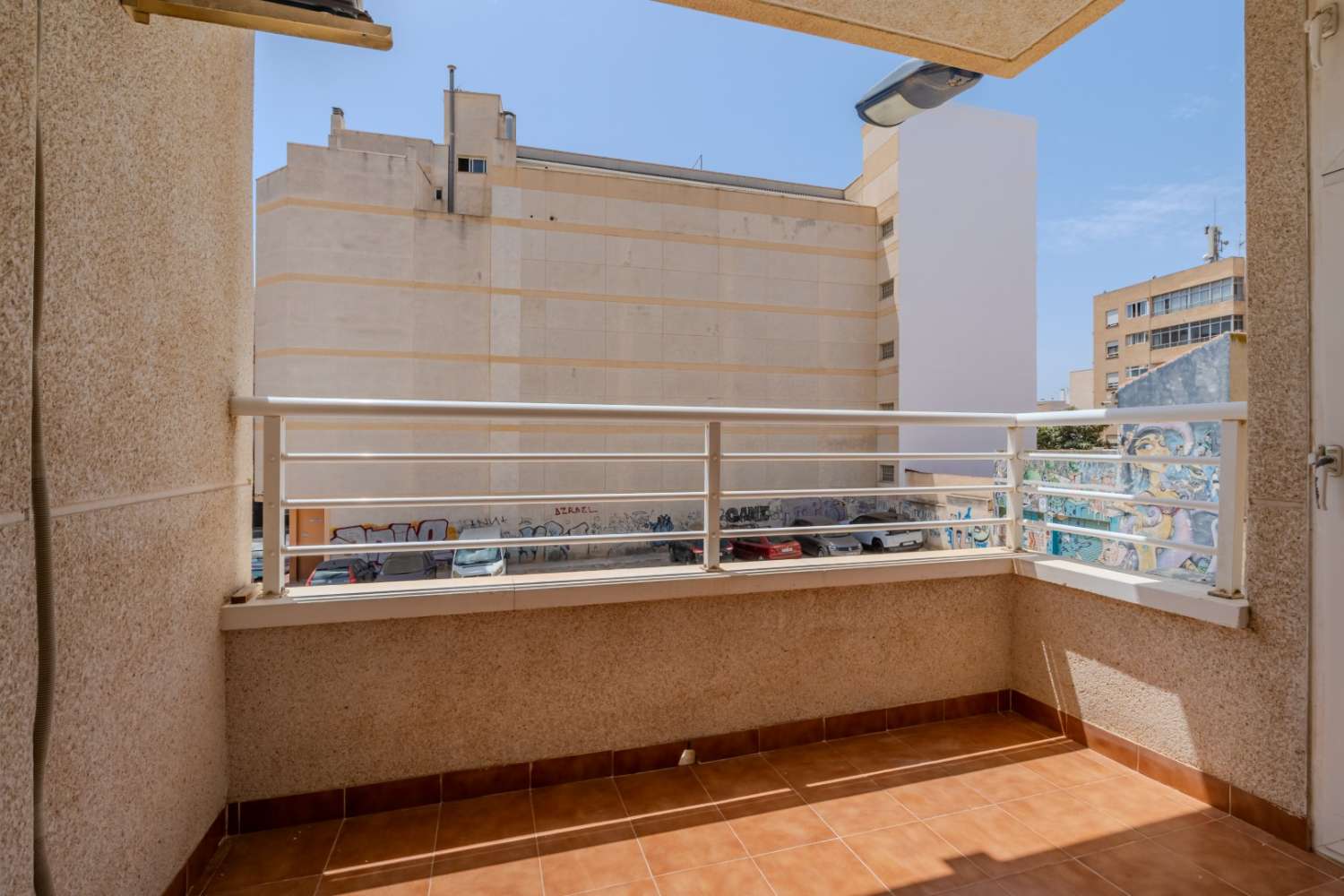 Terrace in apartment for sale in Torrevieja