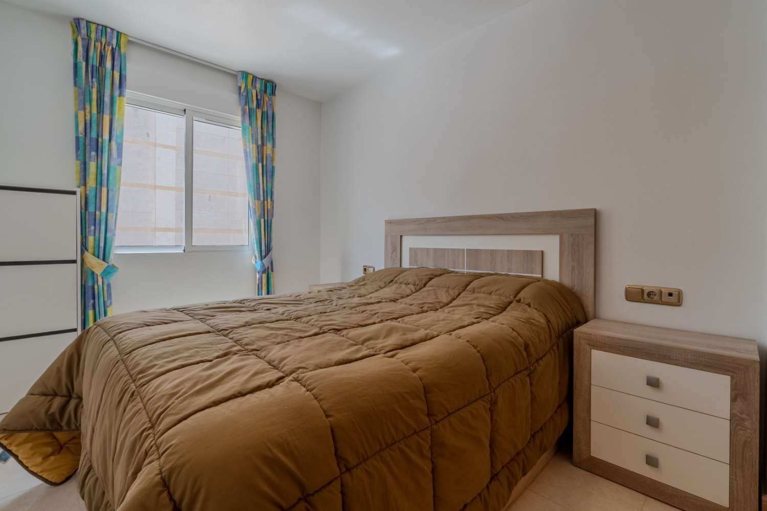 Pool area in apartment for sale in Torrevieja
