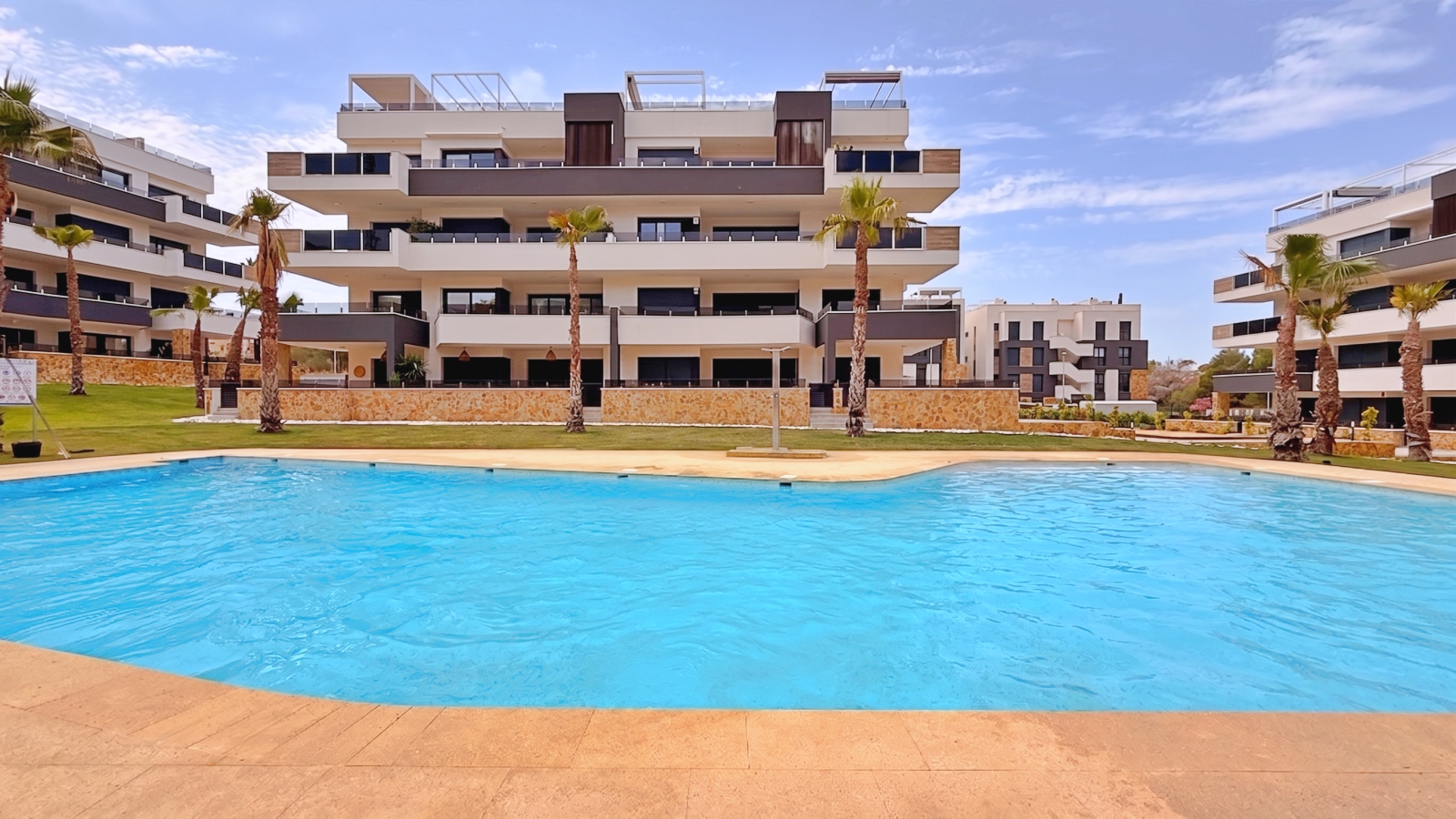 Exterior view in apartment for sale in Orihuela