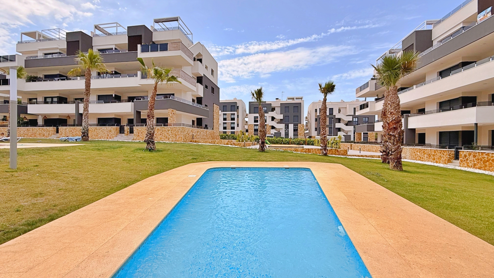 Living room in apartment for sale in Orihuela