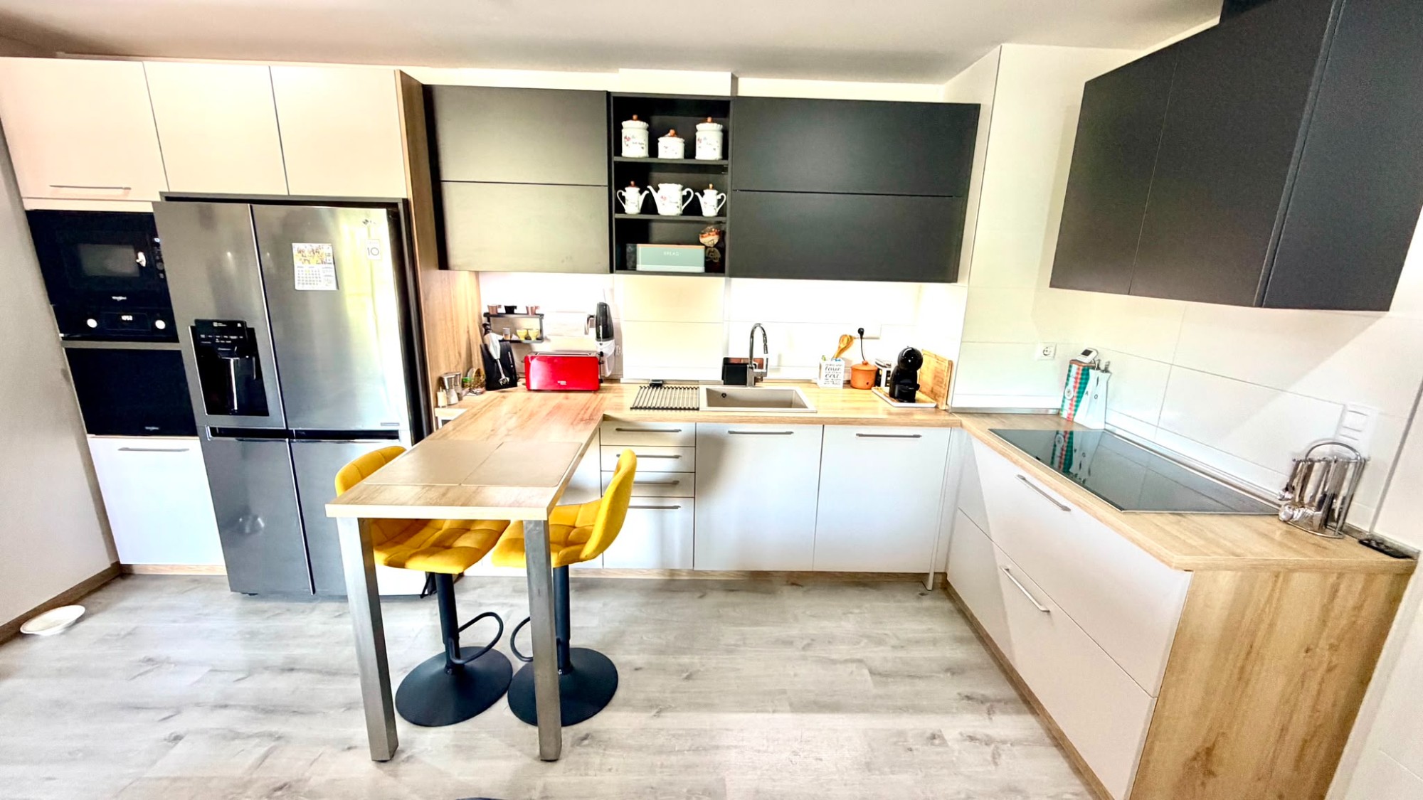 Pool area in apartment for sale in Orihuela Costa