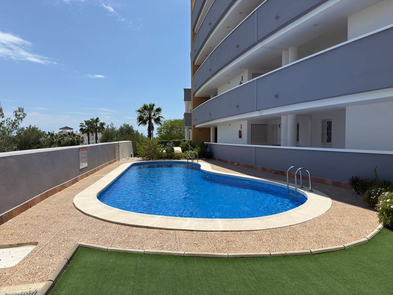 Pool area in apartment for sale in Villamartin