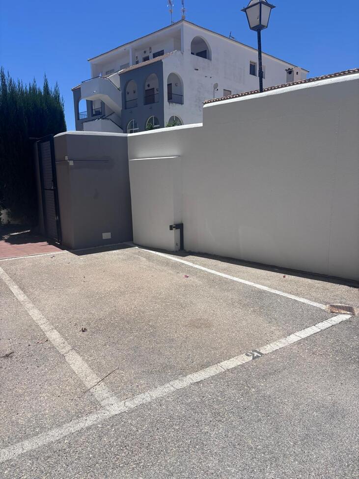 Bedroom in apartment for sale in Villamartin