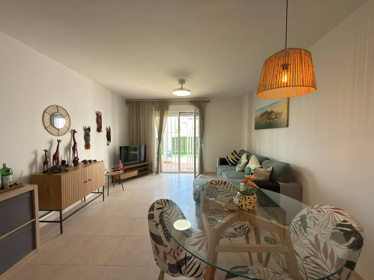 Appartament Ground Floor b'Ħarifa, 2 Kamra tas‑Sodda, Ä arden Privat – Ideali għal Djar Permanenti u Investiment