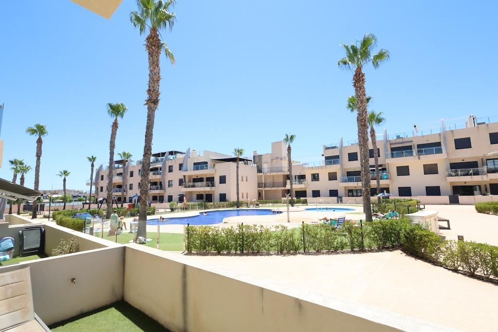 Exterior view in apartment for sale in Pilar de La Horadada