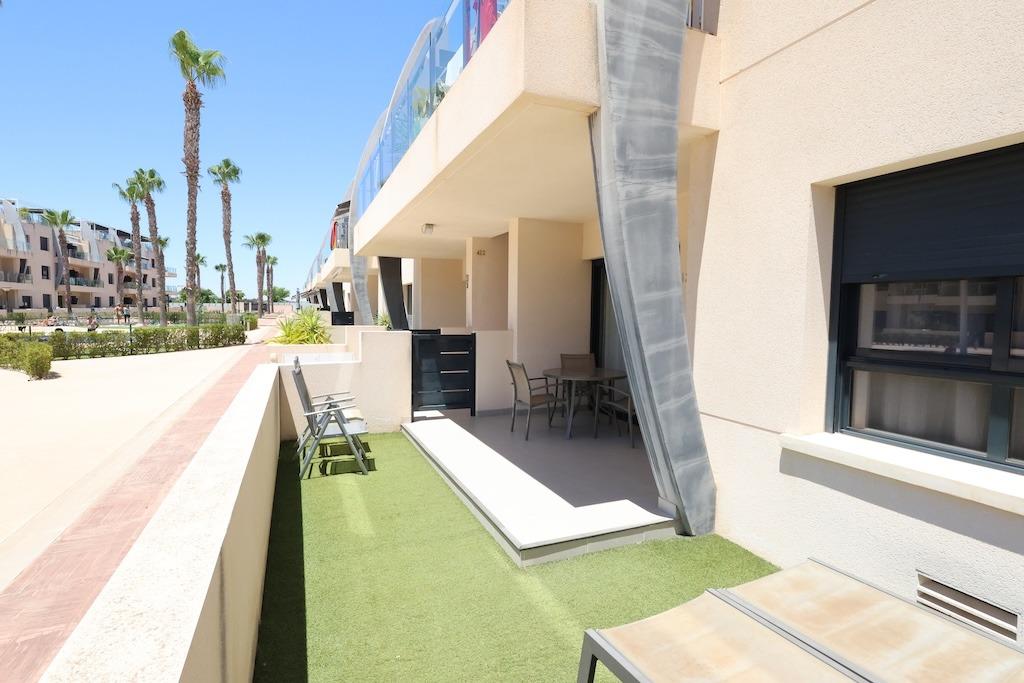 Kitchen in apartment for sale in Pilar de La Horadada