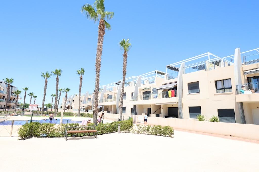 Bathroom in apartment for sale in Pilar de La Horadada