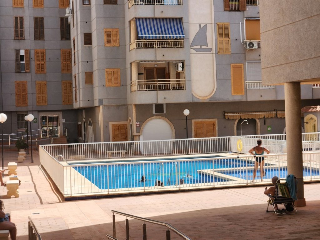 Living room in apartment for sale in Torrevieja