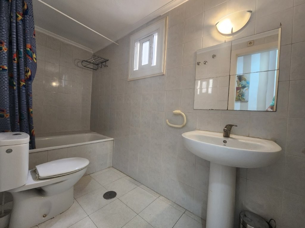 Terrace in apartment for sale in Torrevieja