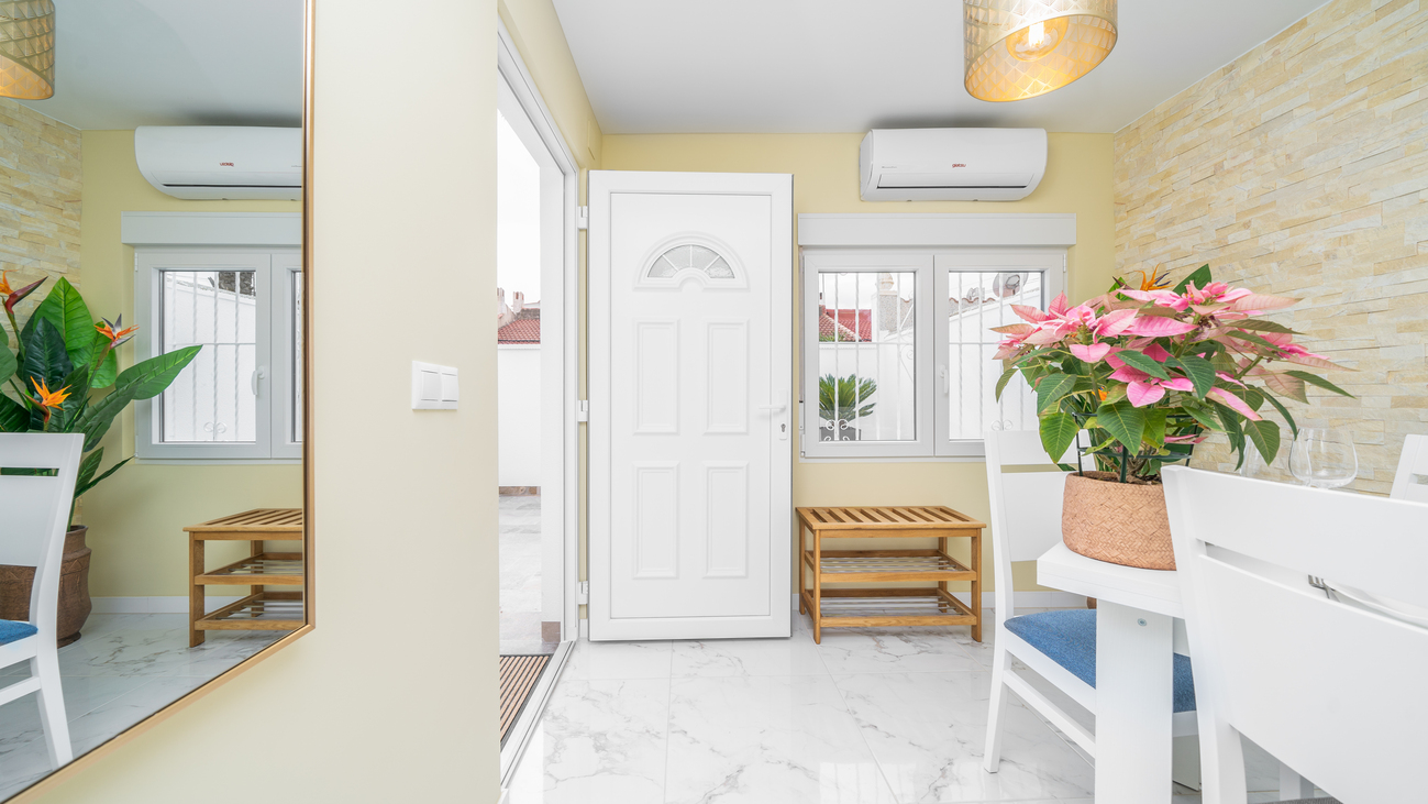 Living room in bungalow for sale in Torrevieja
