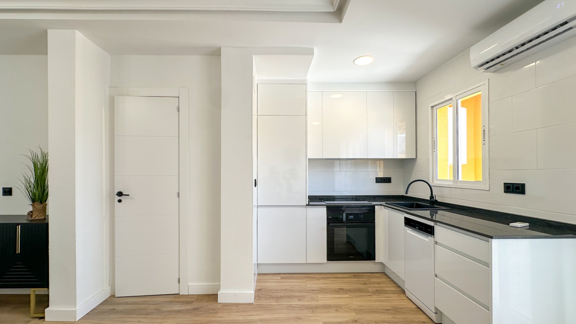 Bathroom in terraced for sale in Orihuela Costa