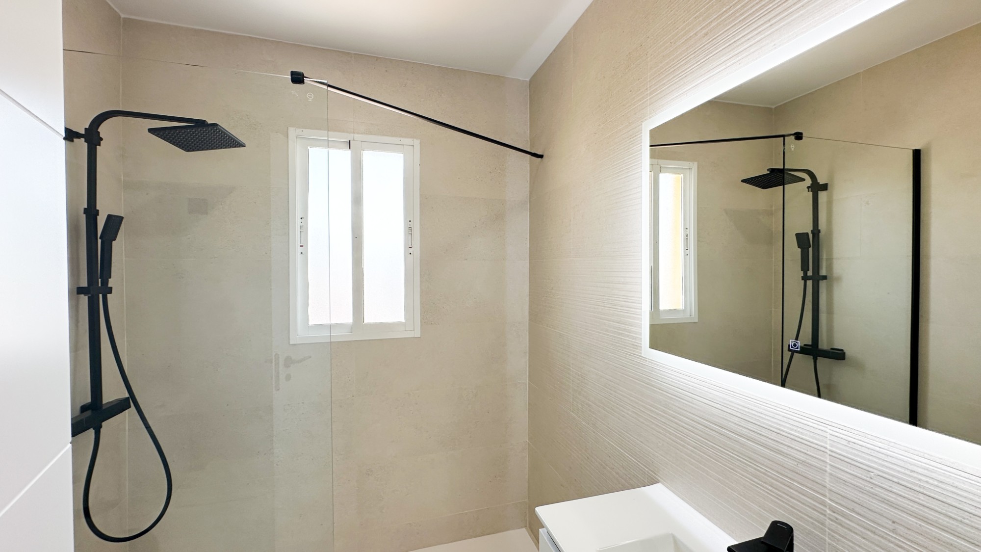 Bedroom in terraced for sale in Orihuela Costa
