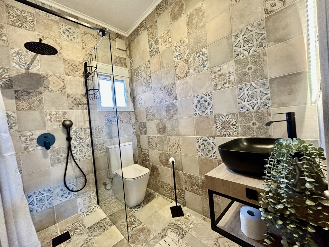 Garden in villa for sale in La Zenia