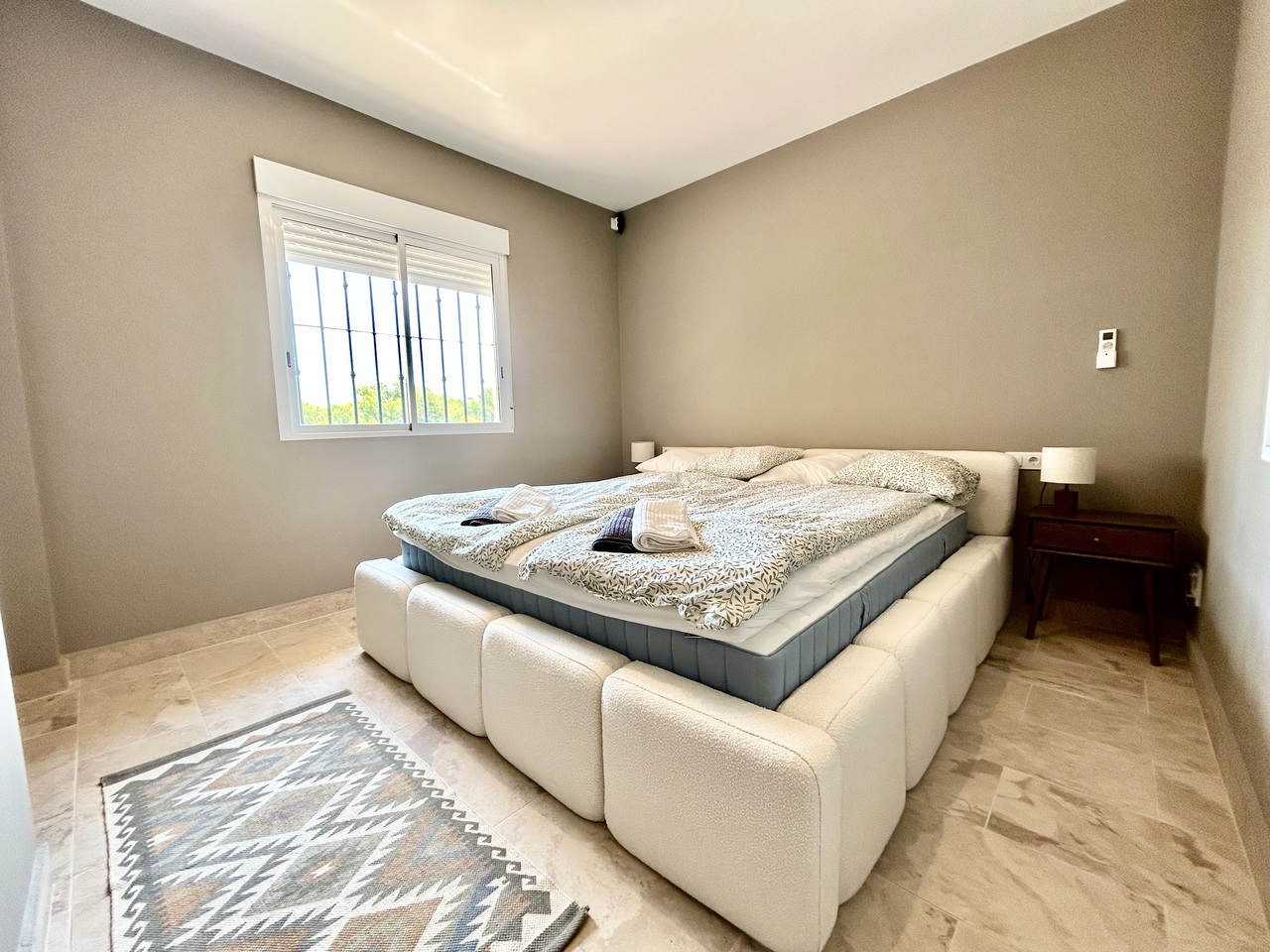 Living room in villa for sale in La Zenia