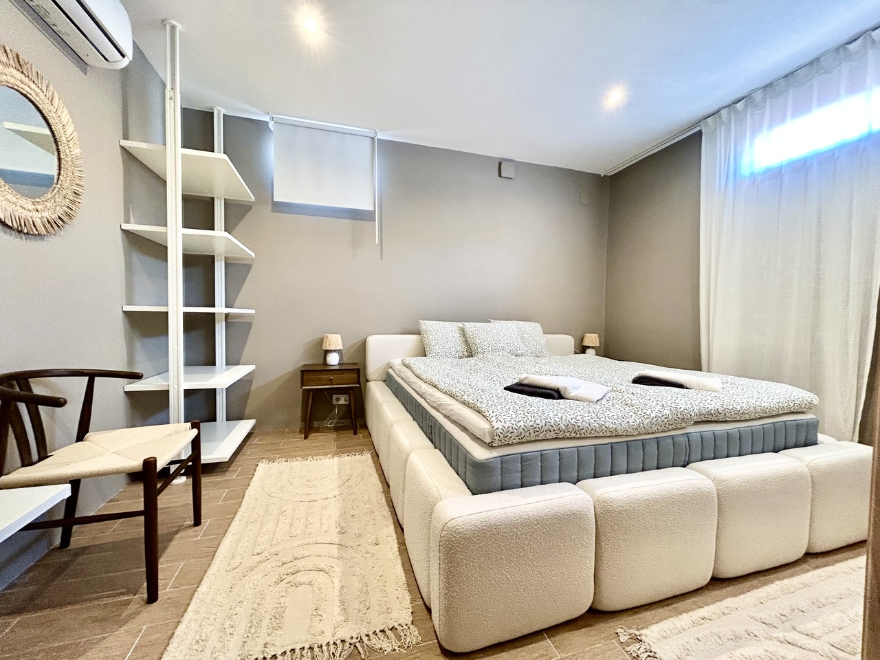Dining area in villa for sale in La Zenia