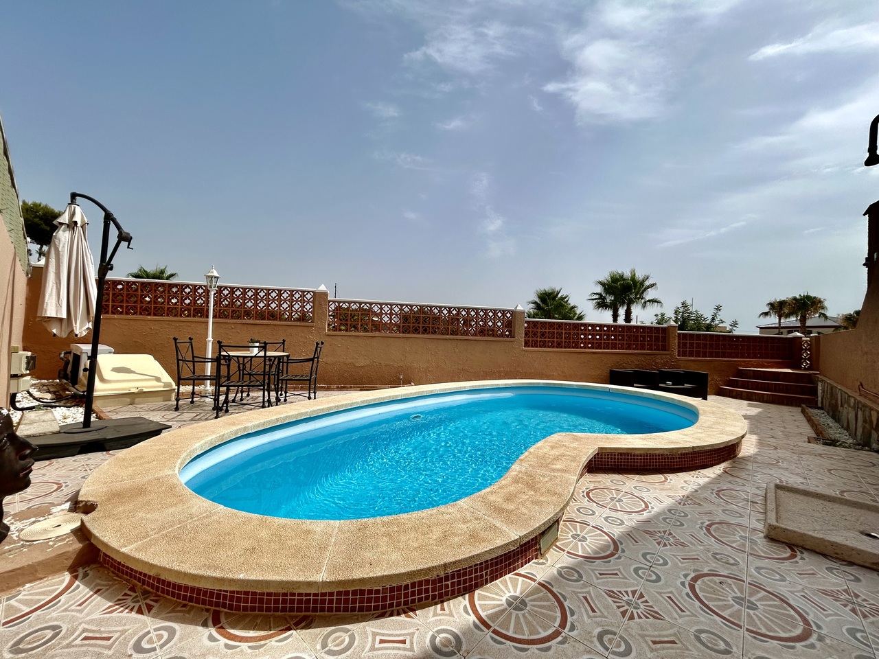Dining area in bungalow for sale in Villamartin