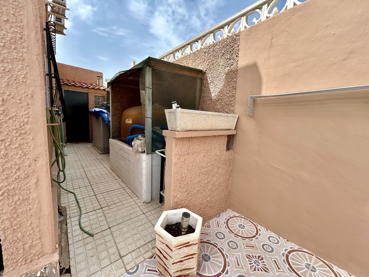 Bedroom in bungalow for sale in Villamartin