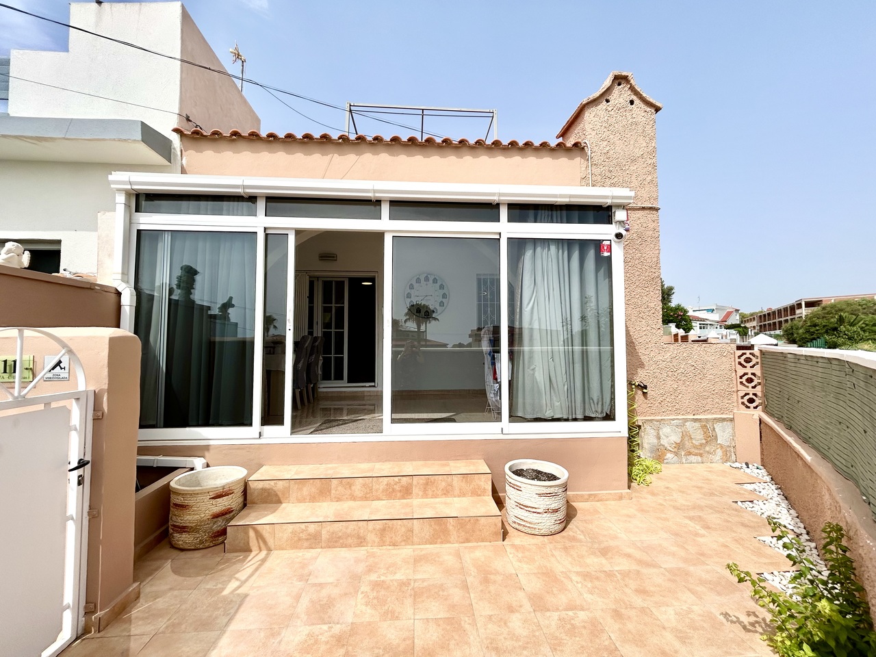 Dining area in bungalow for sale in Villamartin