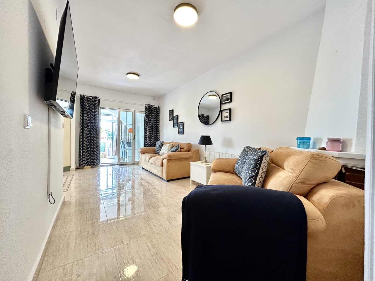 Terrace in bungalow for sale in Villamartin