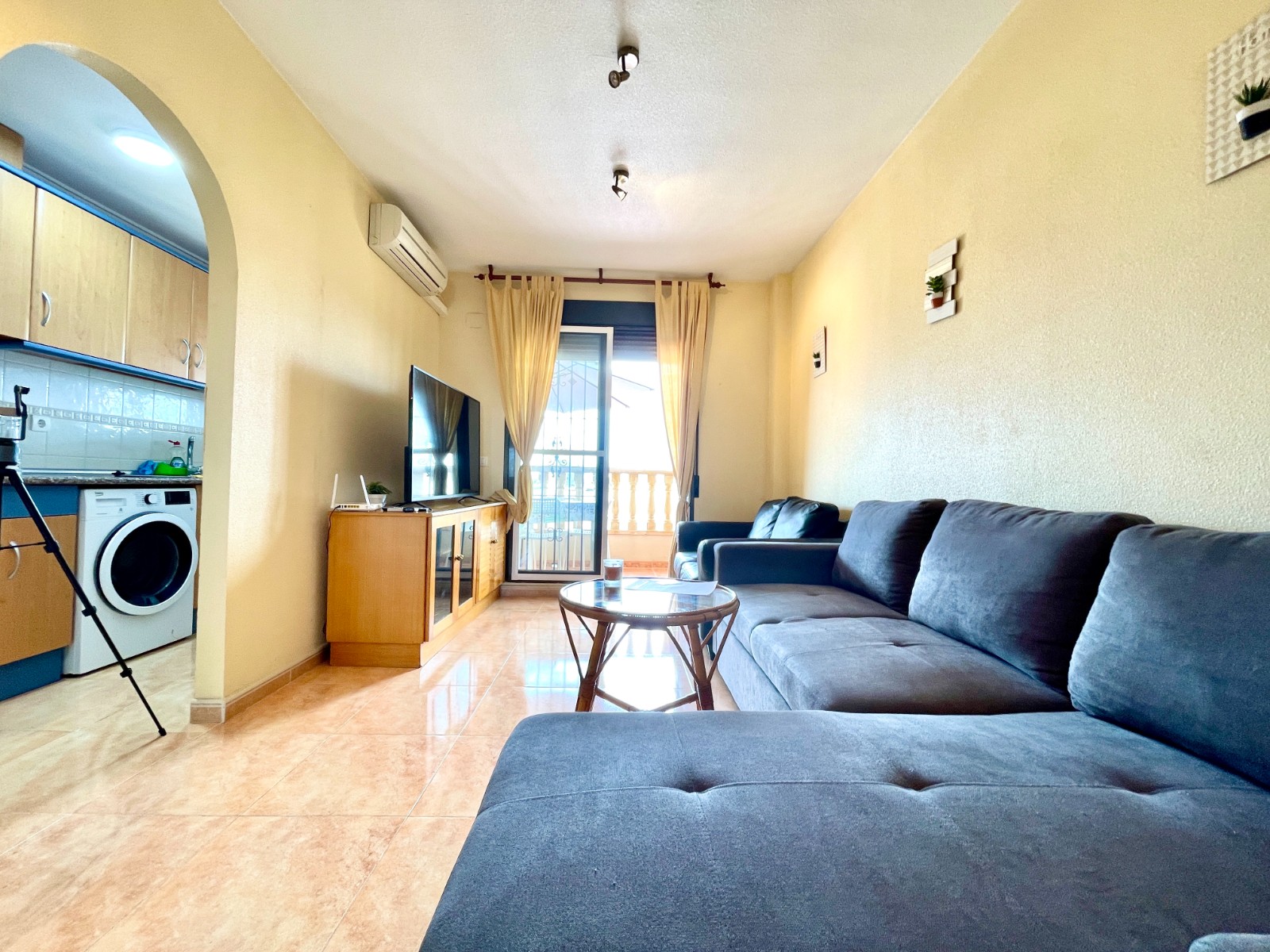 Dining area in duplex for sale in Daya Nueva