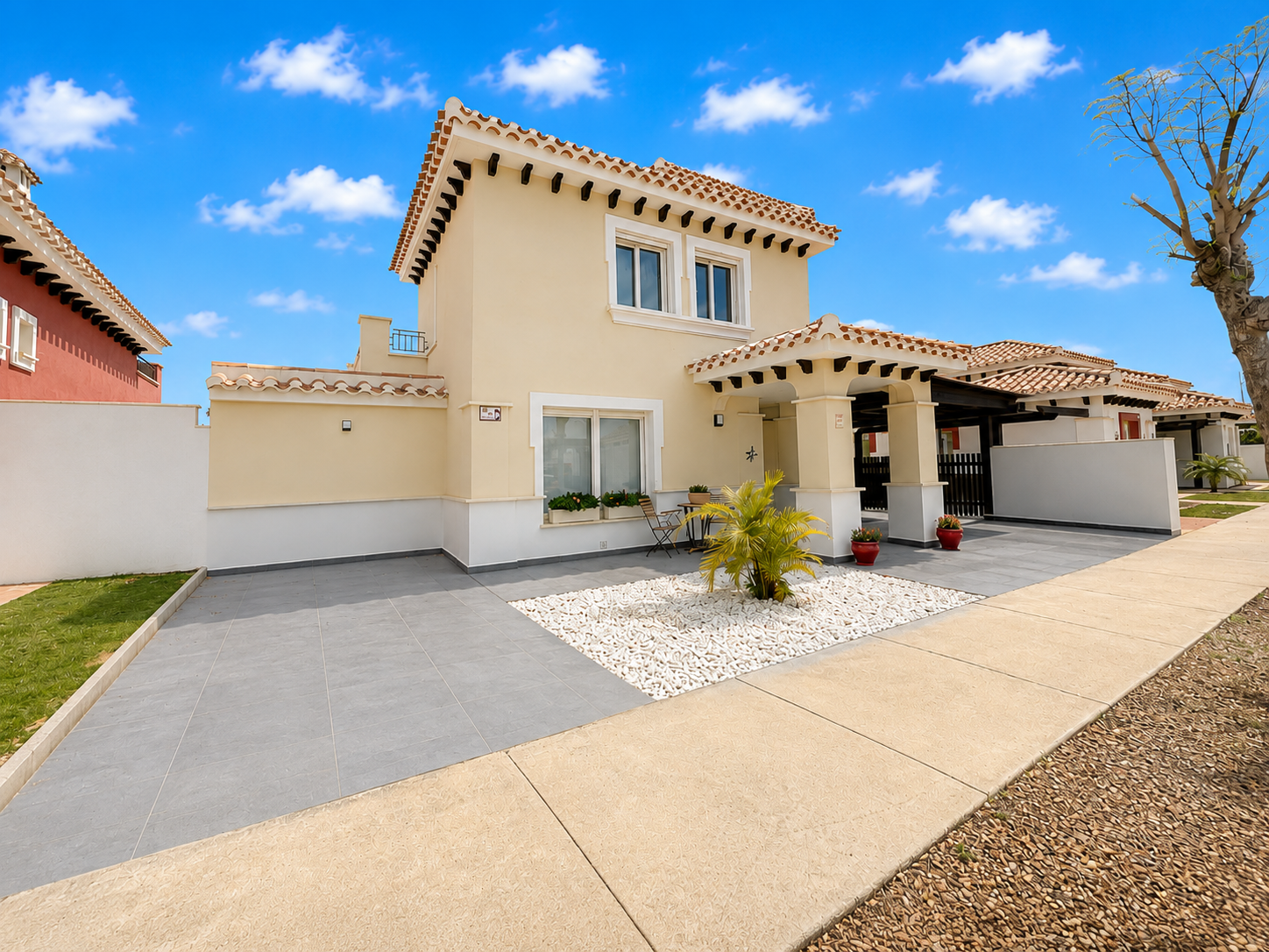 Kitchen in villa for sale in Mar Menor Golf Resort