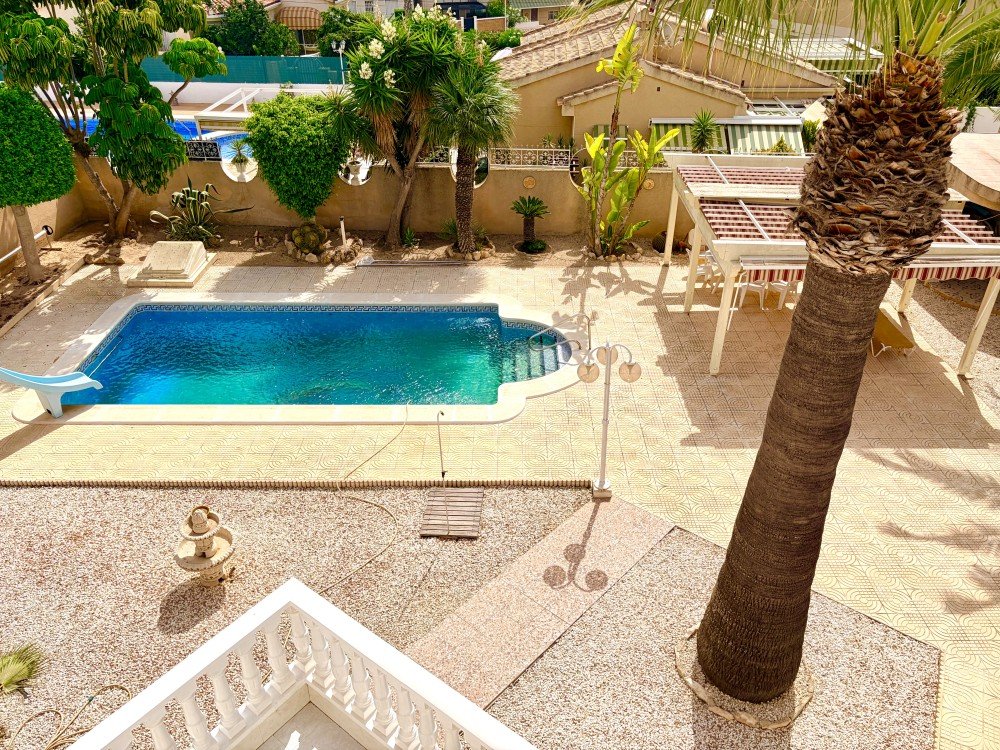 Terrace in villa for sale in Ciudad Quesada