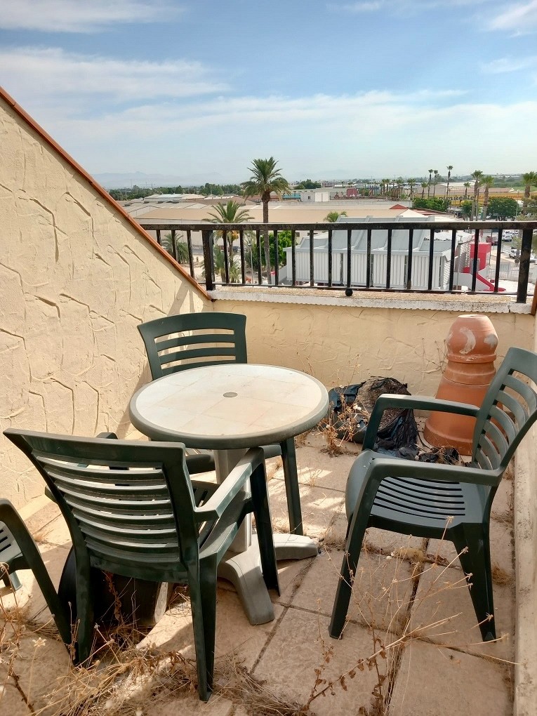 Bathroom in apartment for sale in Almoradi