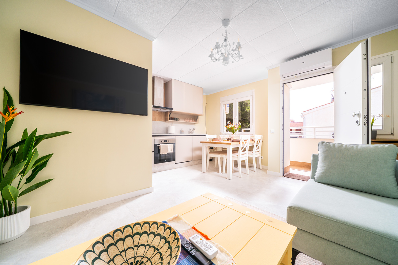 Living room in apartment for sale in Torrevieja