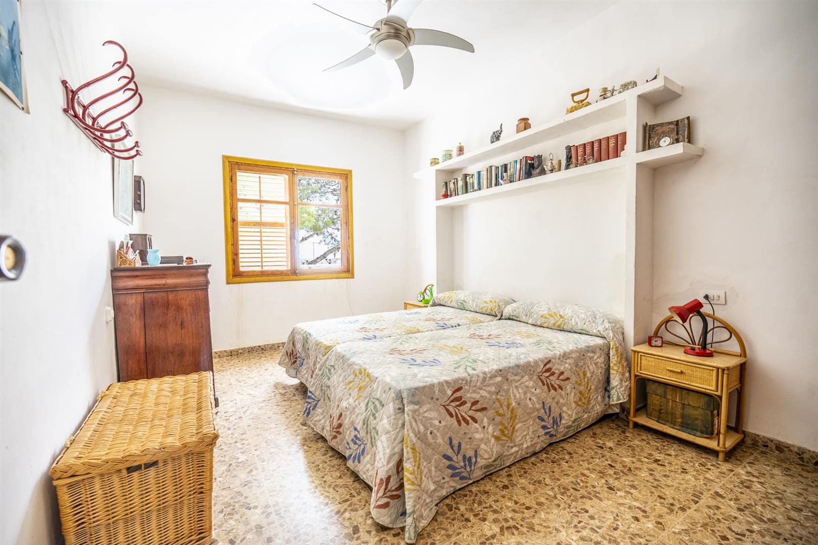 Terrace in villa for sale in Isla Plana