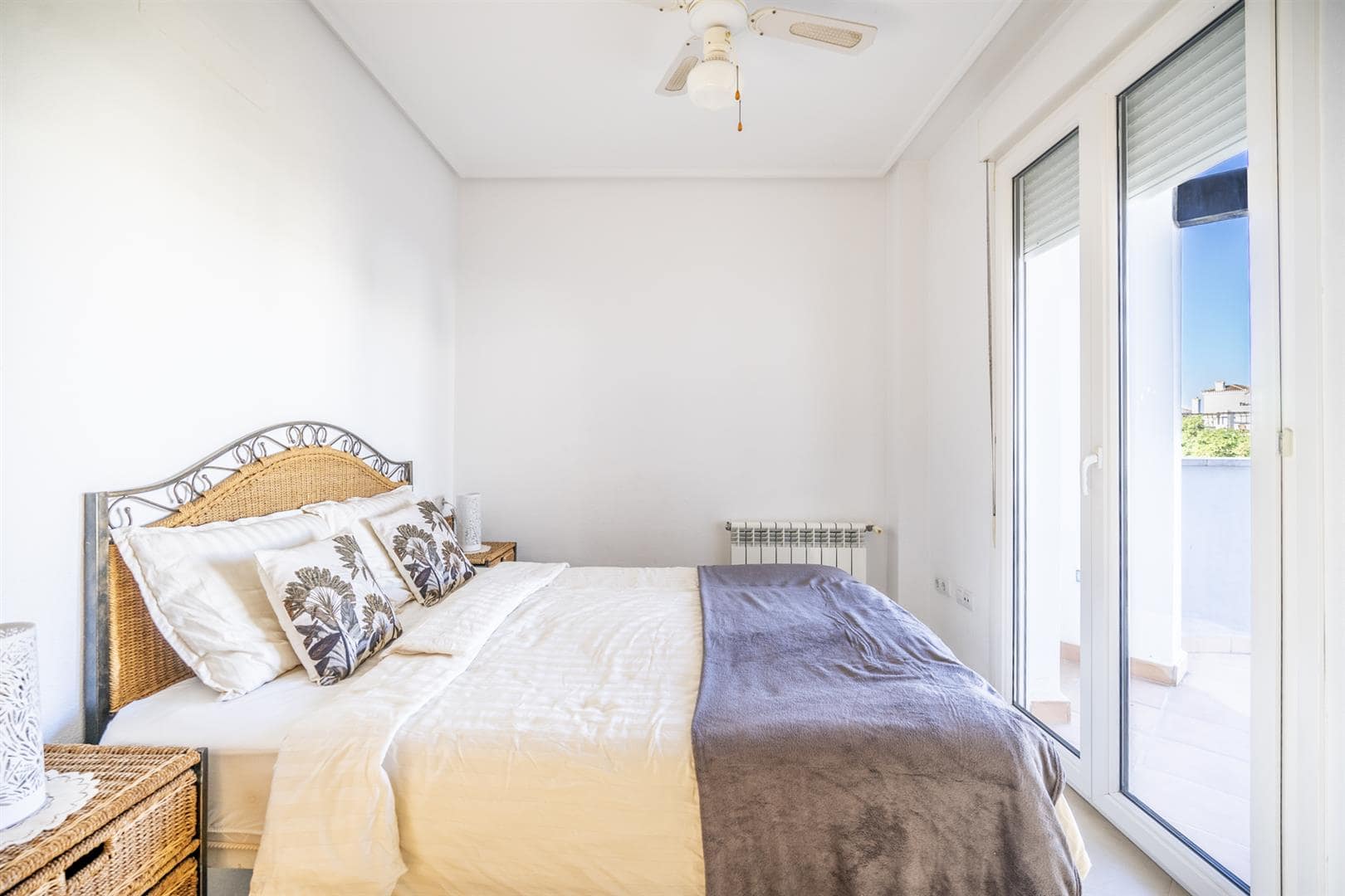 Kitchen in apartment for sale in La Torre Golf Resort