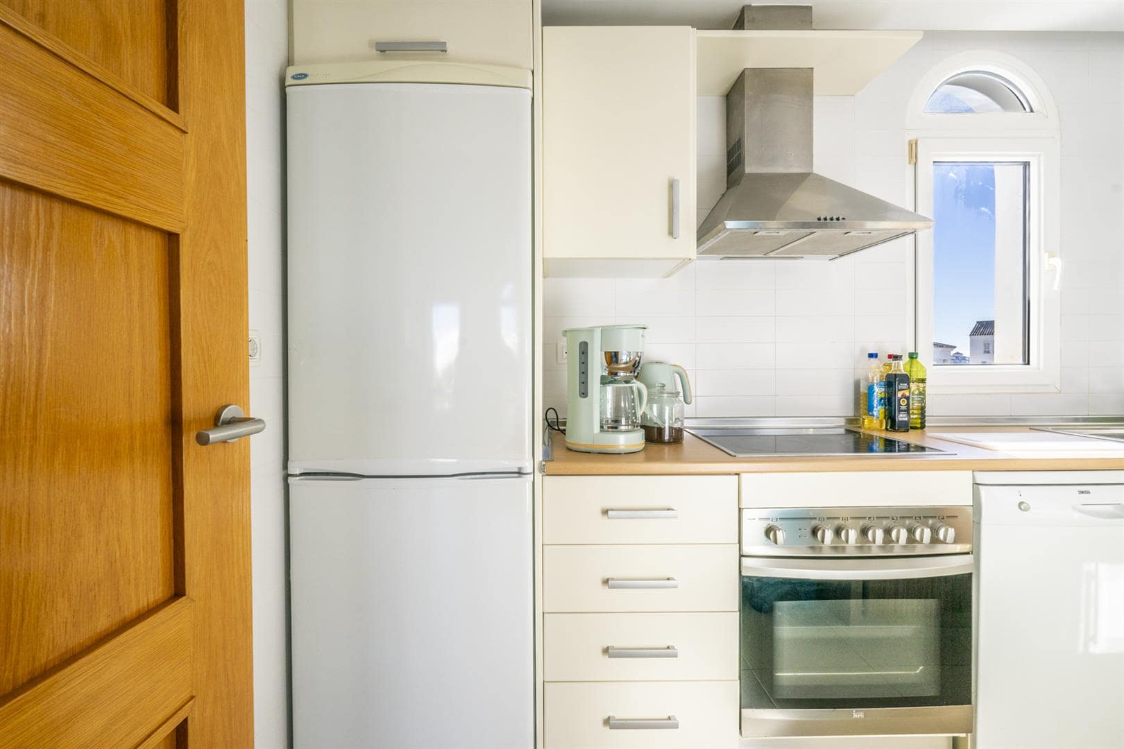 Garden in apartment for sale in La Torre Golf Resort