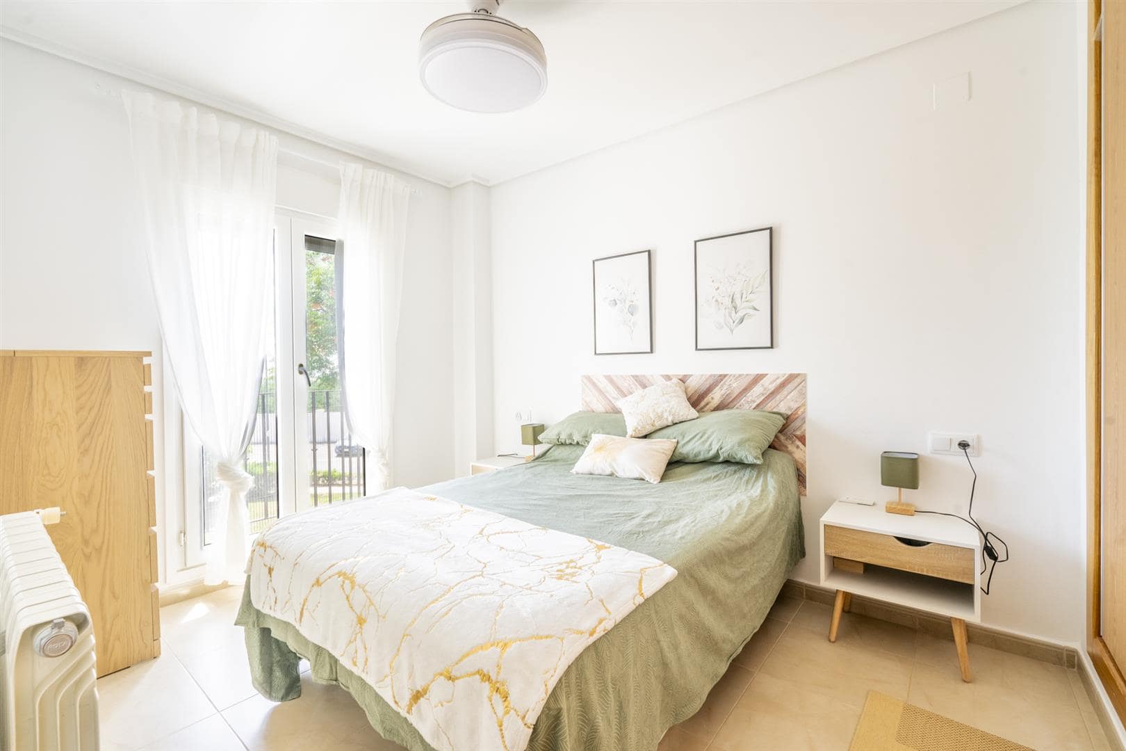 Garden in apartment for sale in La Torre Golf Resort
