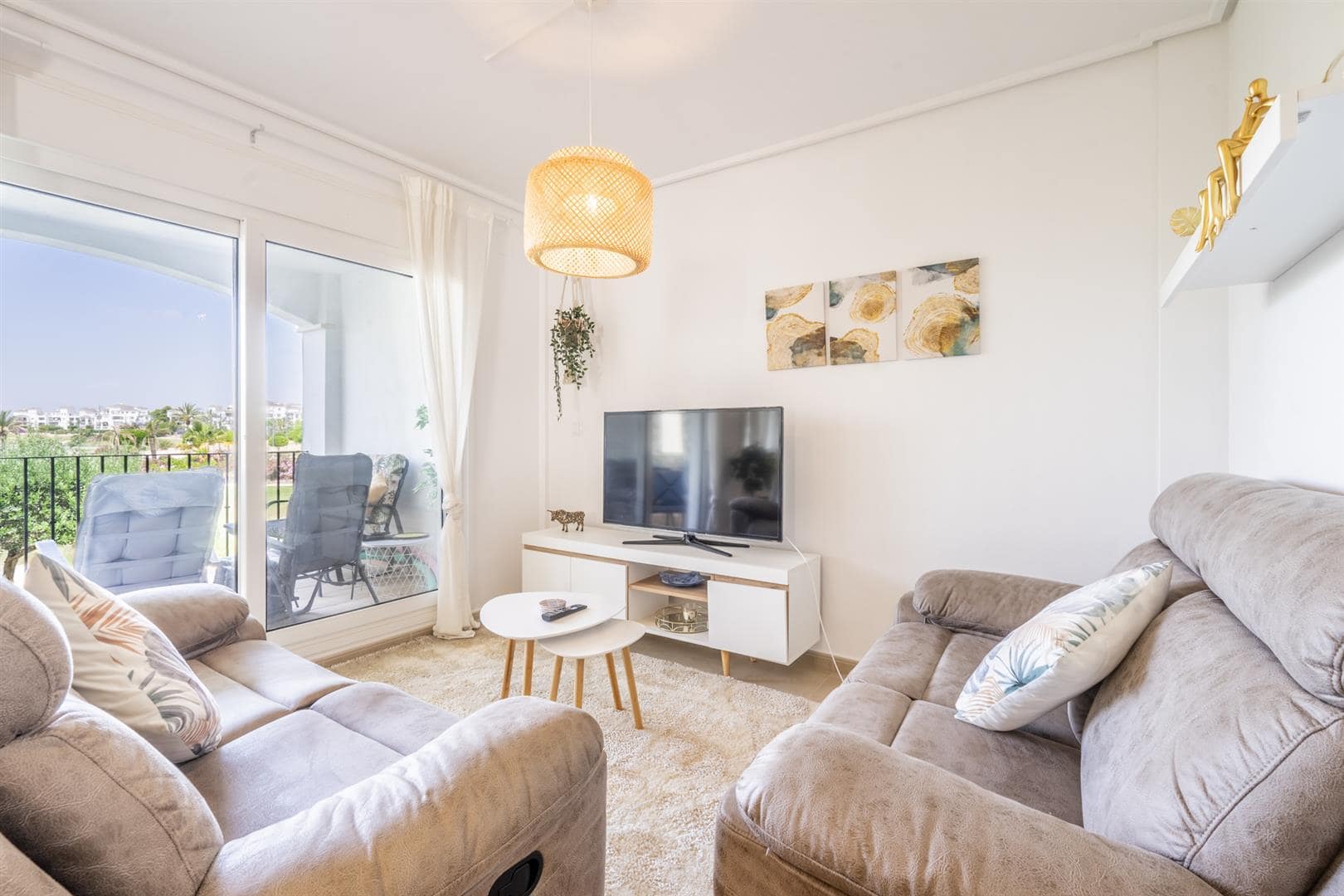 Dining area in apartment for sale in La Torre Golf Resort