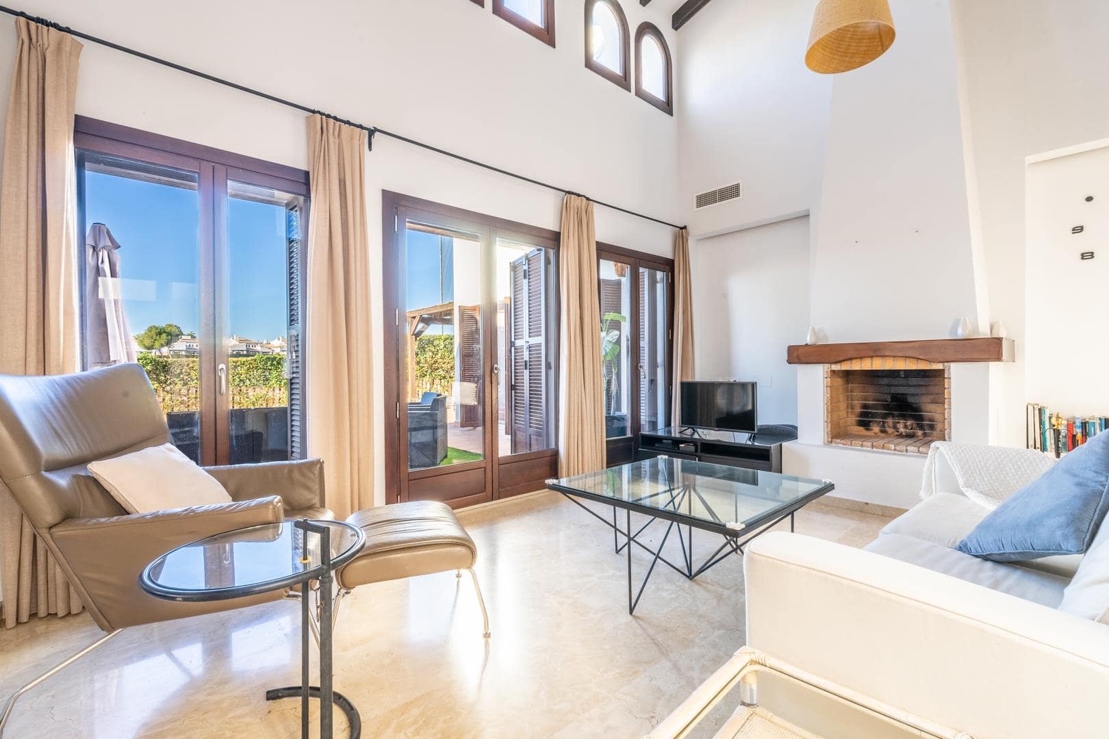 Dining area in villa for sale in El Valle Golf Resort