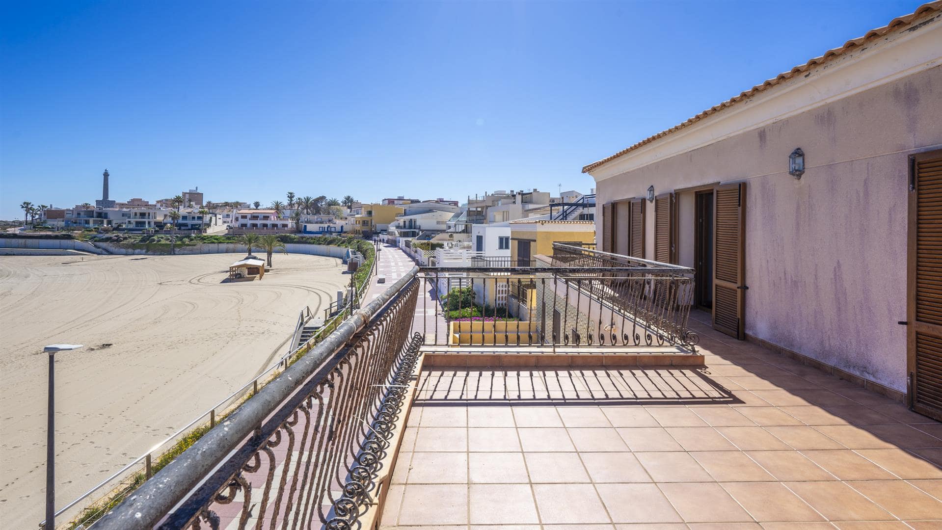 Pool area in villa for sale in Cabo de Palos